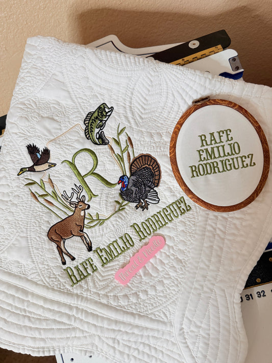 Quilt and bassinet name sign